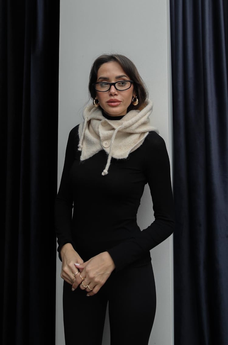 Ekru Howard Düğmeli Yün Balaclava