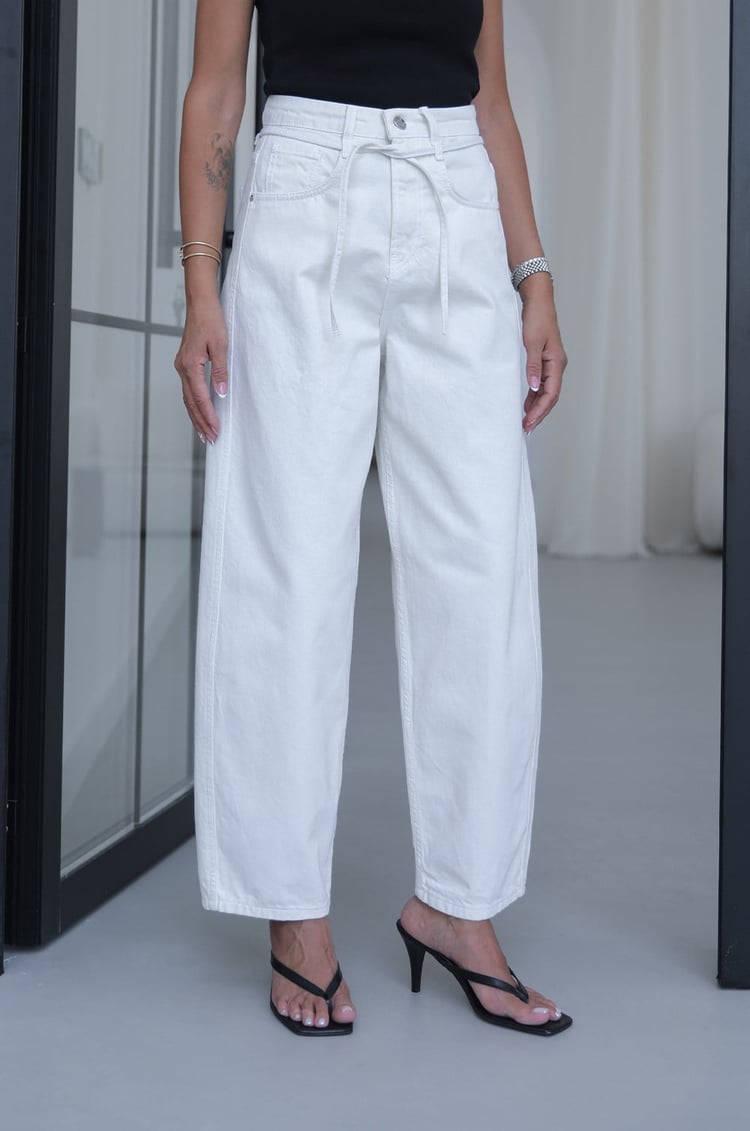 Ekru İp Kemerli Mom Jean