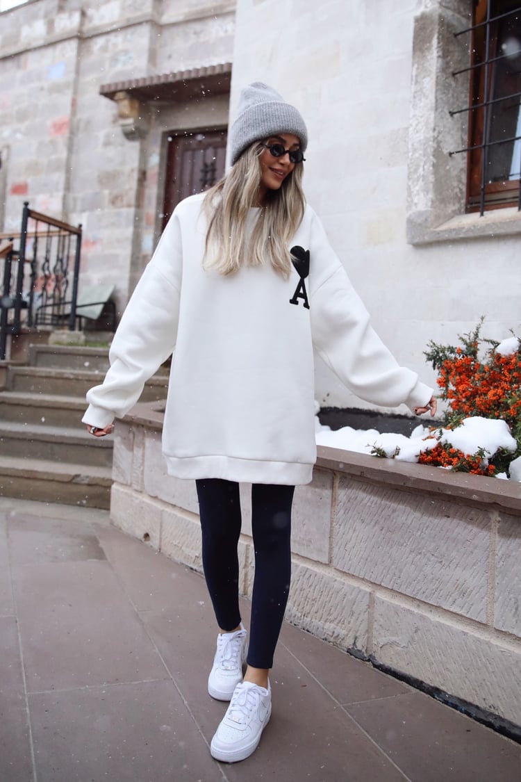 Ekru Kalp A Baskılı Sweatshirt