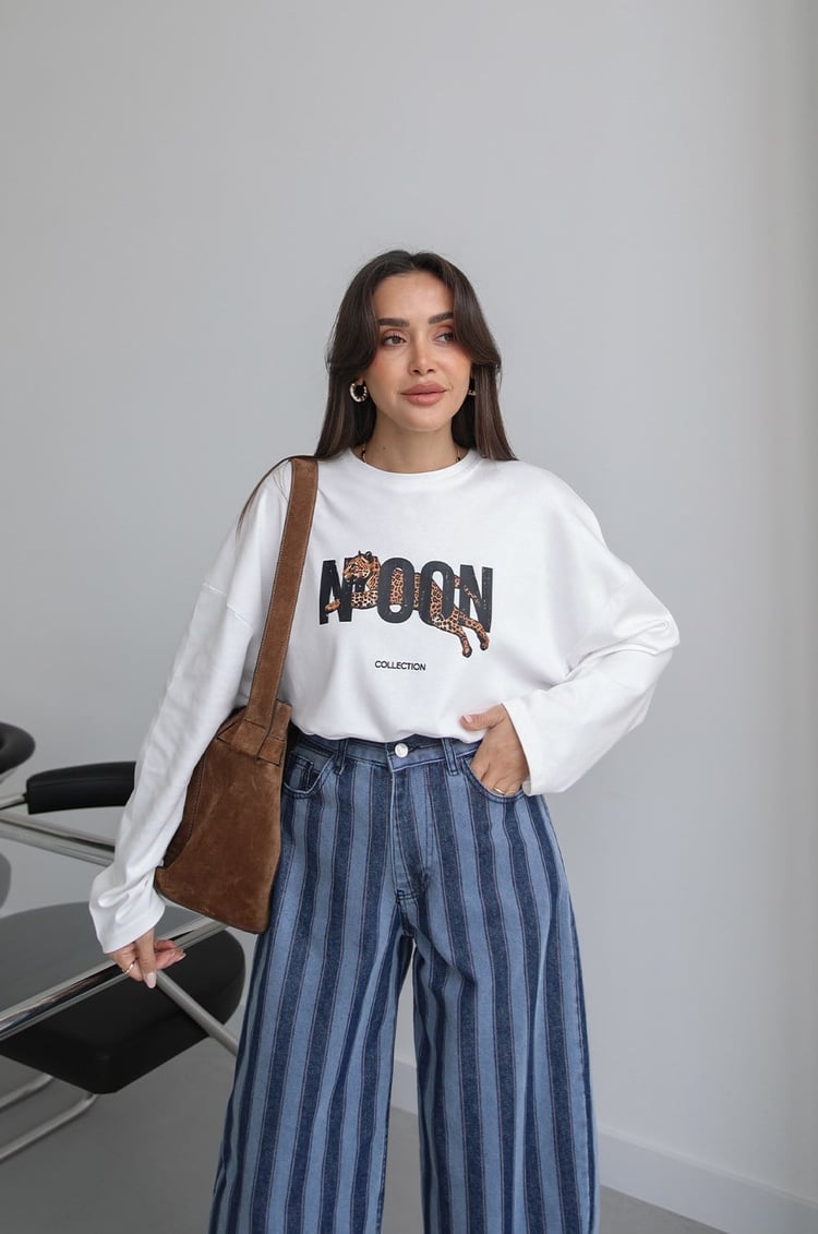 Ekru Kaplan Baskılı Sweatshirt