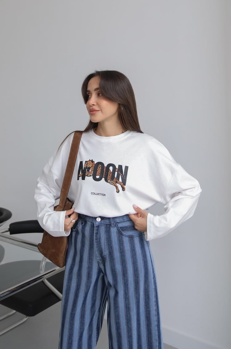 Ekru Kaplan Baskılı Sweatshirt