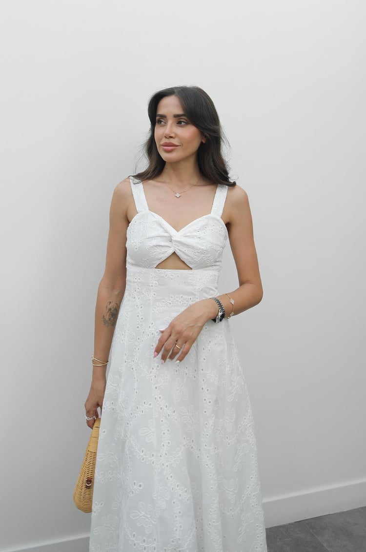 Ekru Önü Pencere Detaylı Fisto Elbise