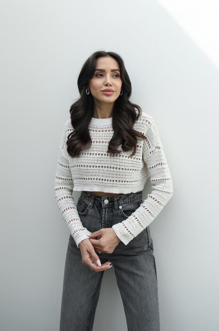 Ekru Örme Crop Bluz