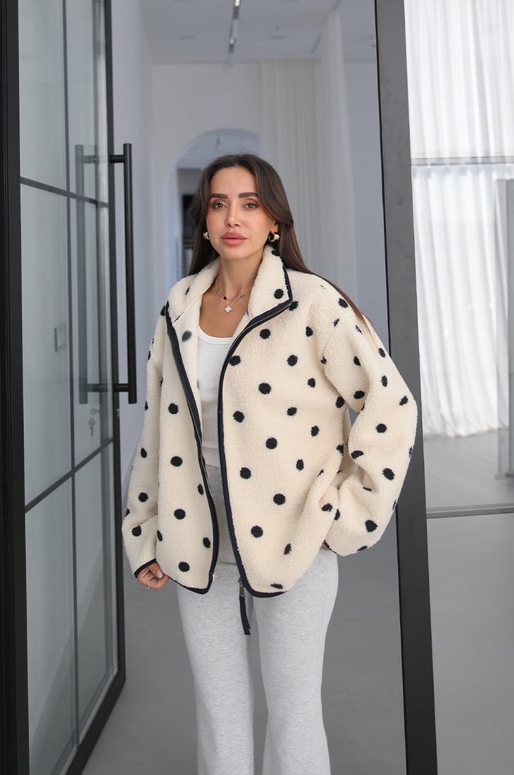Ekru Puantiye Desenli Fermuarlı Polar Ceket