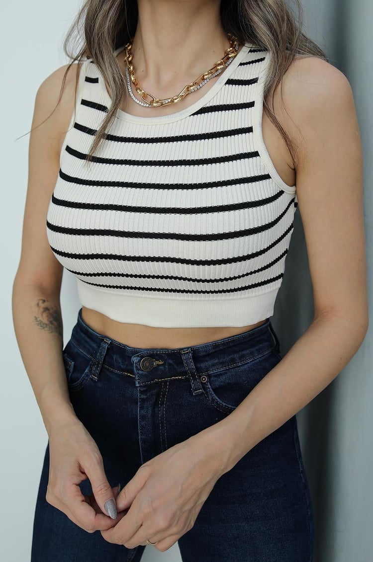 Ekru Siyah Çizgili Fitilli Crop