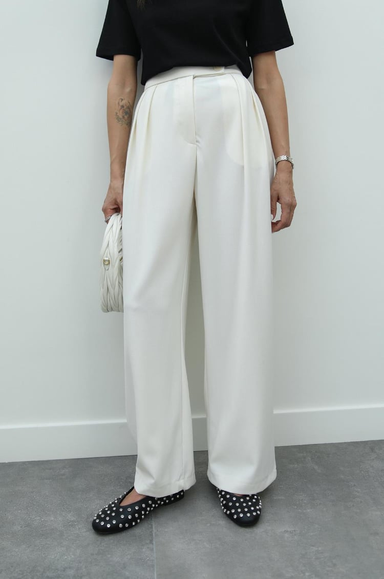 Ekru Thais Önü Pileli Pantolon
