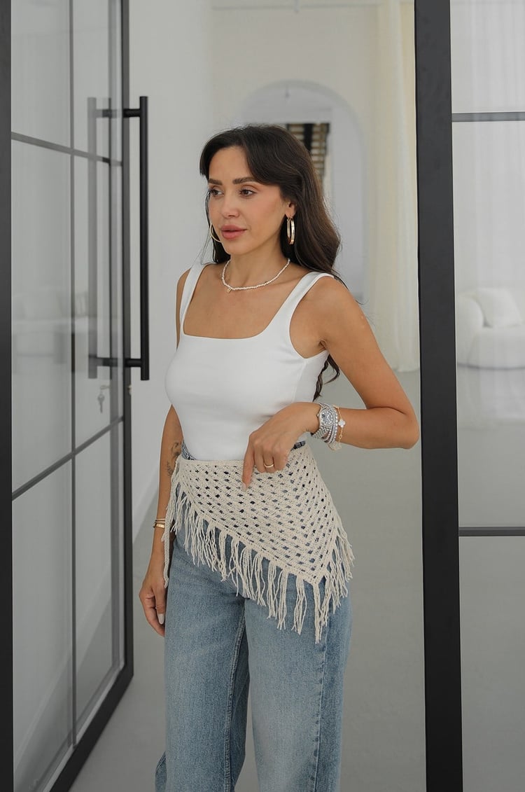 Ekru Uçları Püsküllü Çok Amaçlı Bandana