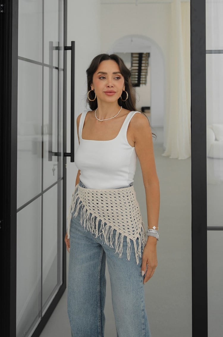 Ekru Uçları Püsküllü Çok Amaçlı Bandana