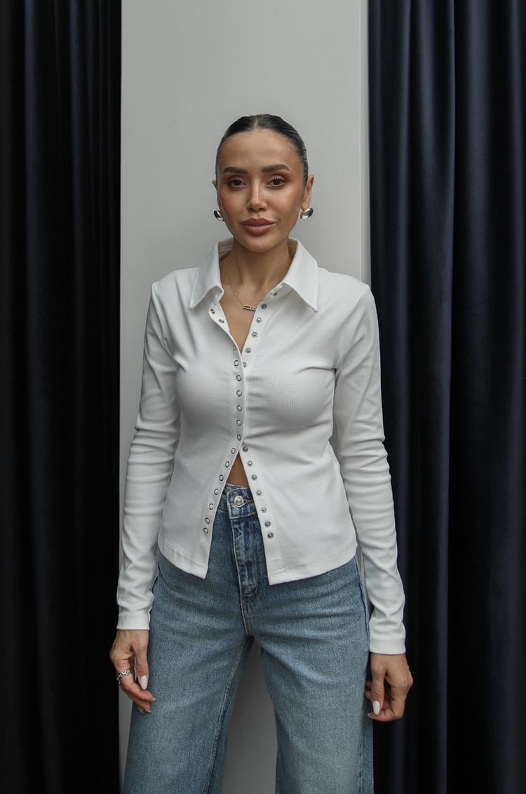 Ekru Weiss Polo Yaka Çıtçıtlı Bluz