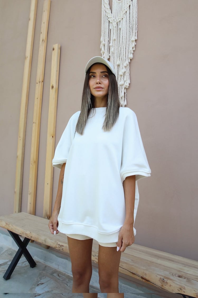 Ekru Yarasa Kol Sweatshirt