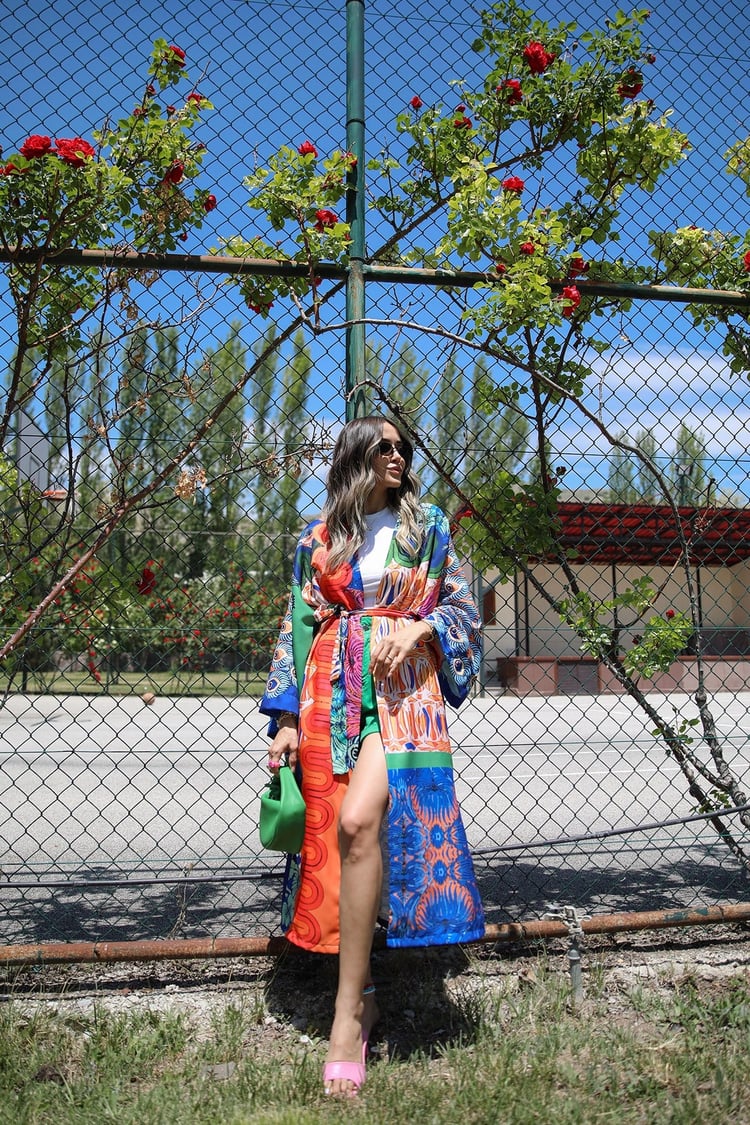 Etamin Desenli Kuşaklı Kimono