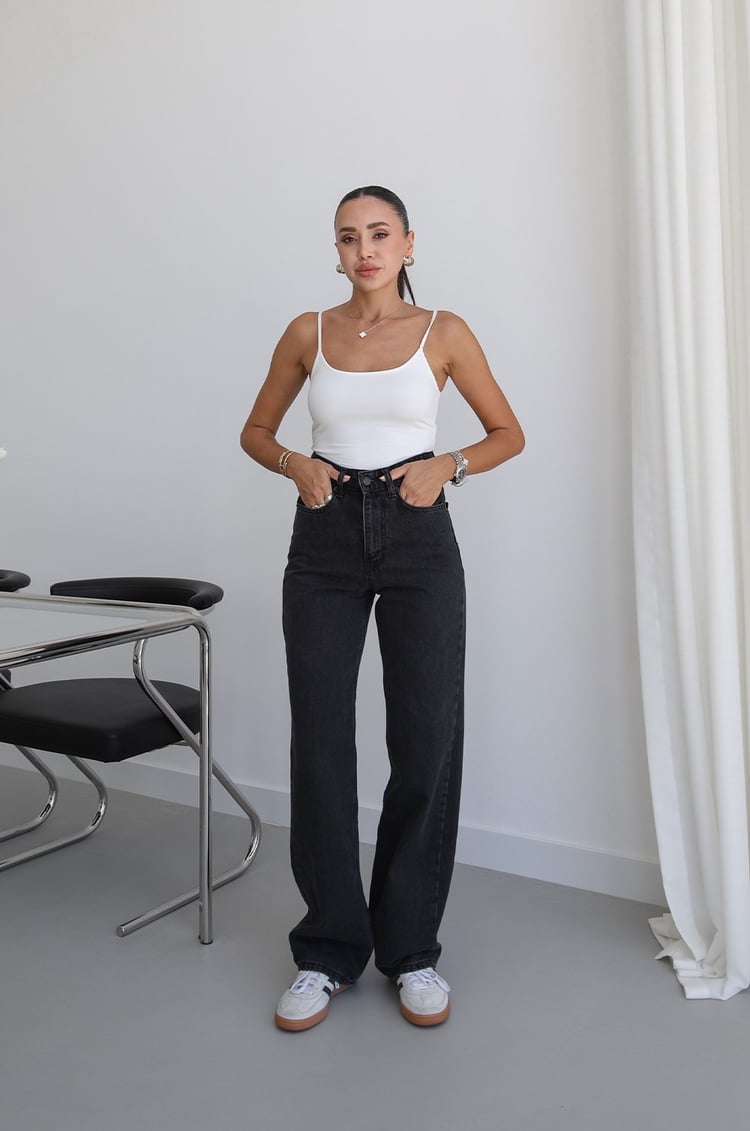 Füme Kuzmina Straight Jean