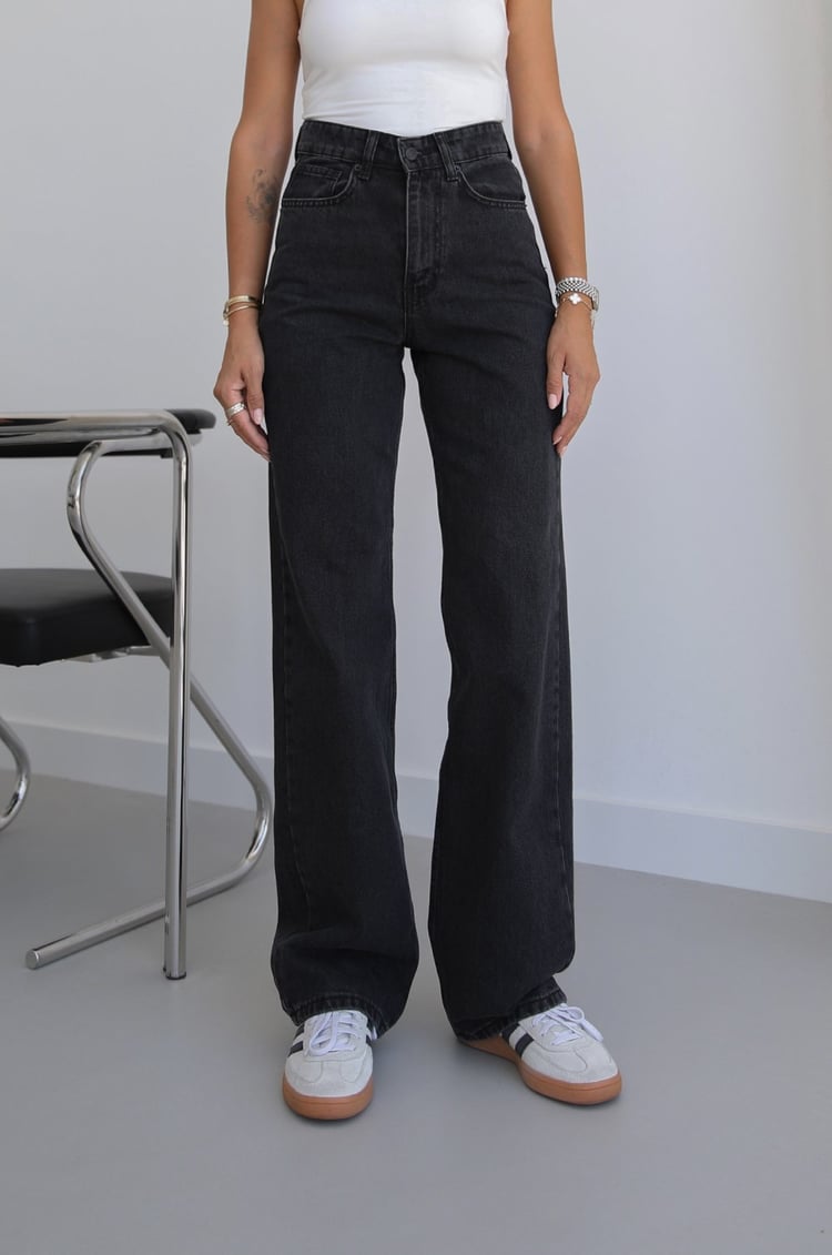 Füme Kuzmina Straight Jean