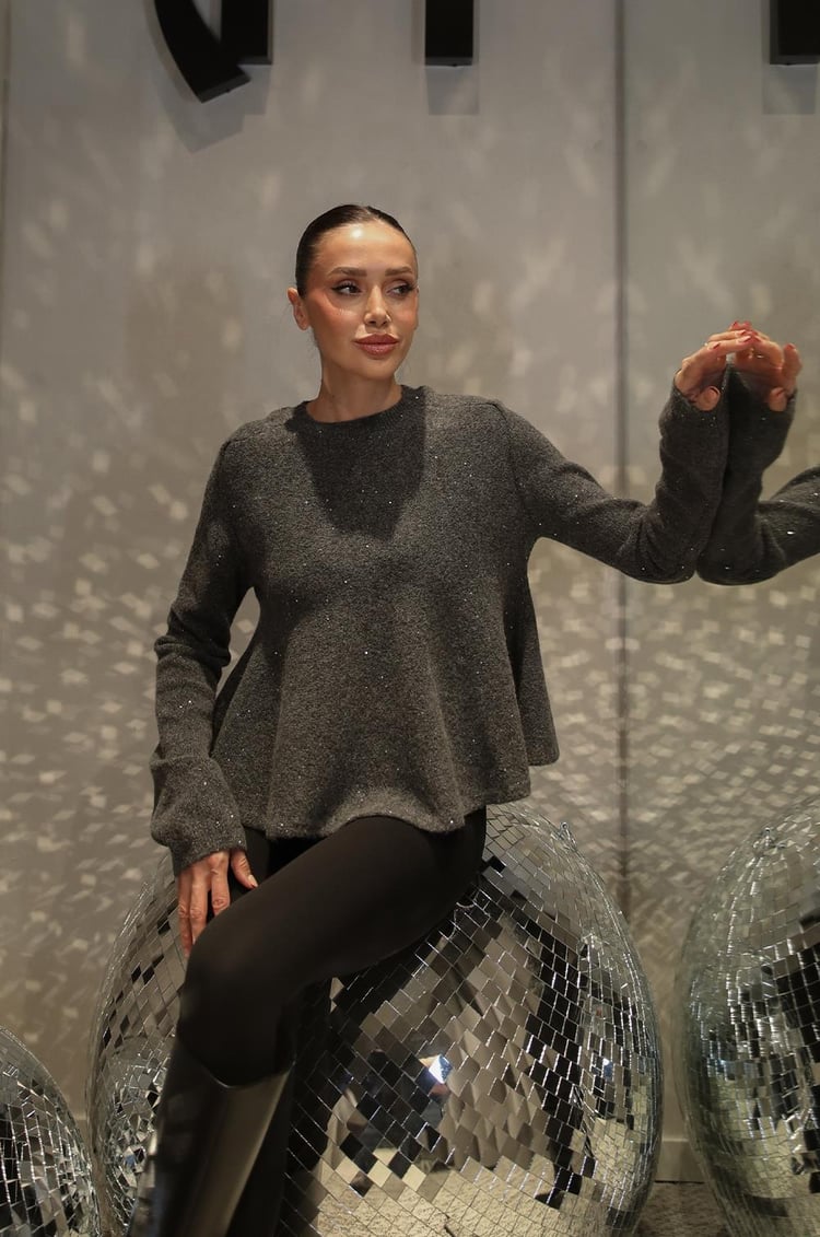 Füme Peplum Pullu Simli Kazak
