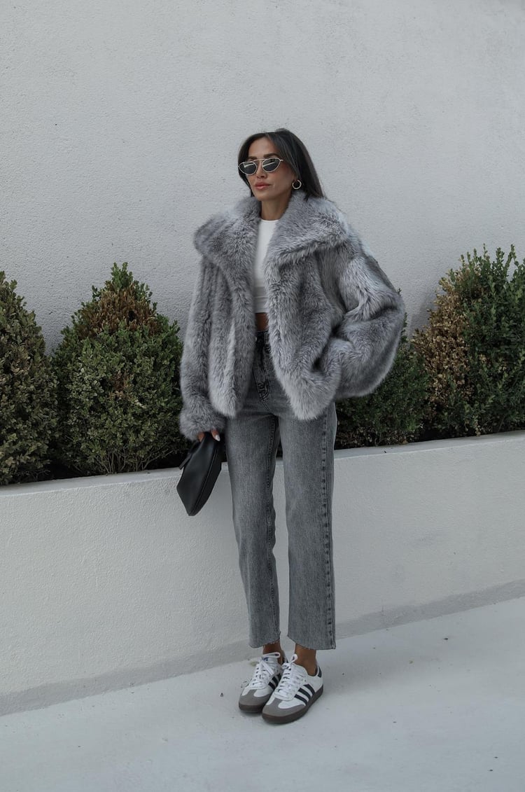 Gri Siyah Burton Suni Kürk Ceket