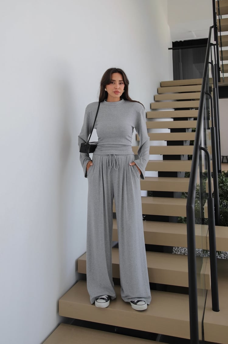 Gri Vatkalı Bluz Pantolon Takım