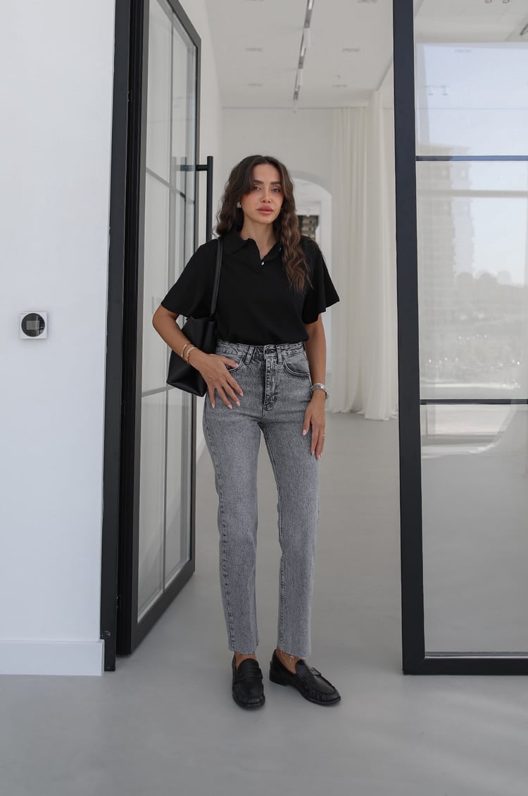 Gri Yıkamalı Boy Fit Kesik Paça Jean