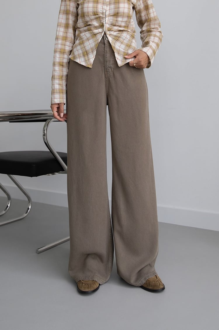 Haki Lowell Wide Leg Jean