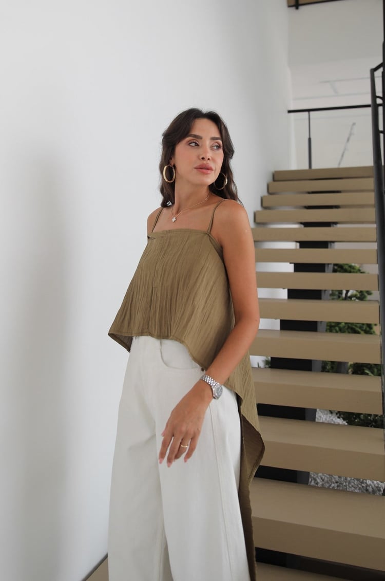 Haki Sırtı Bağlamalı Askılı Bluz
