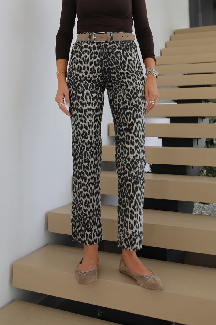 Kahve Leopar Boy Fit Jean