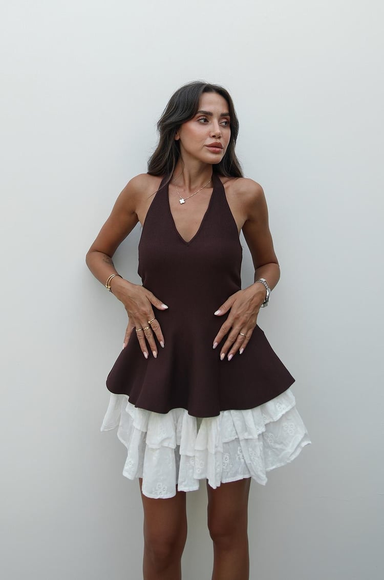 Kahverengi Boyun Askılı Peplum Triko Bluz