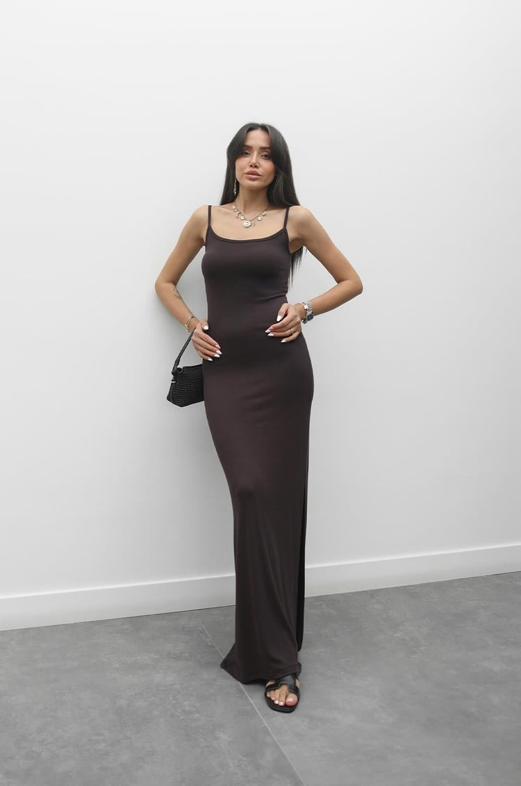 Kahverengi İp Askılı Yırtmaçlı Elbise