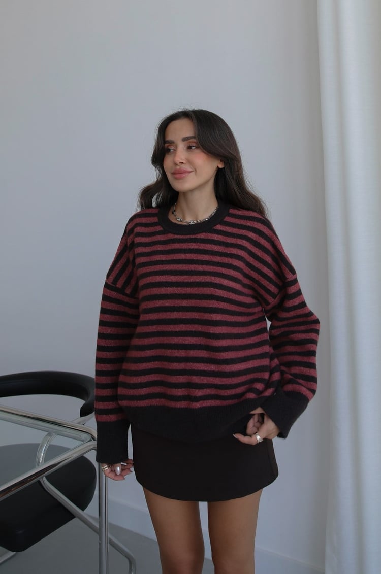 Kahverengi Jair Çizgili Kazak