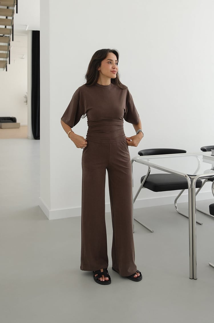 Kahverengi Swanky Yanları Büzgülü Bluz Pantolon Takım