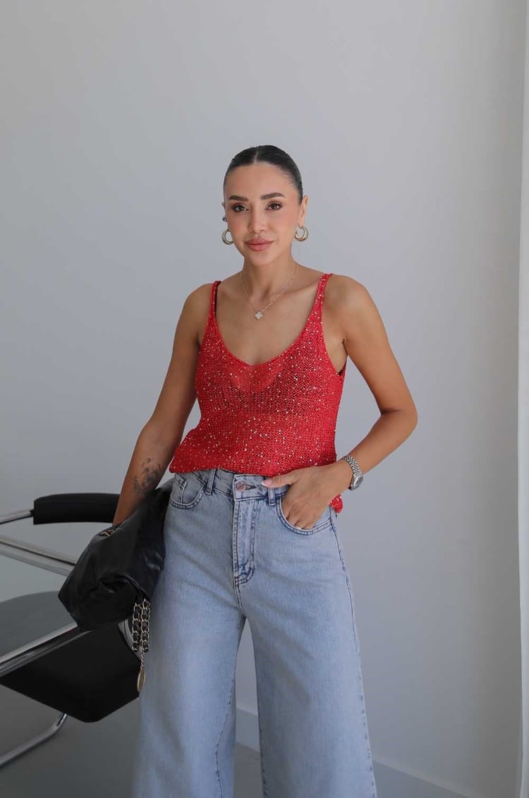 Kırmızı Askılı Pullu Triko Bluz