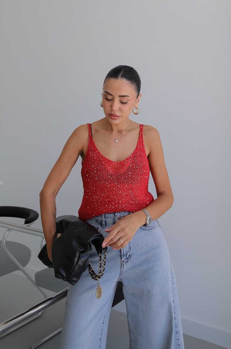Kırmızı Askılı Pullu Triko Bluz