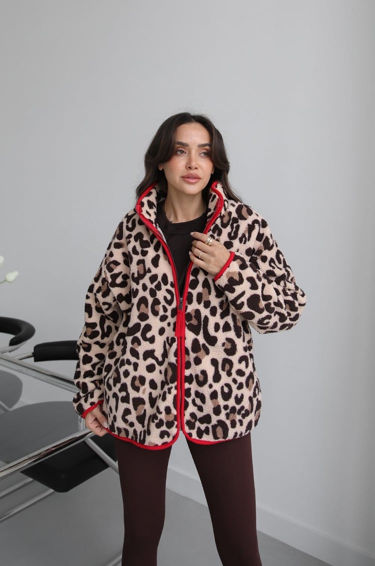 Kırmızı Biyeli Leopar Desenli Polar Ceket 