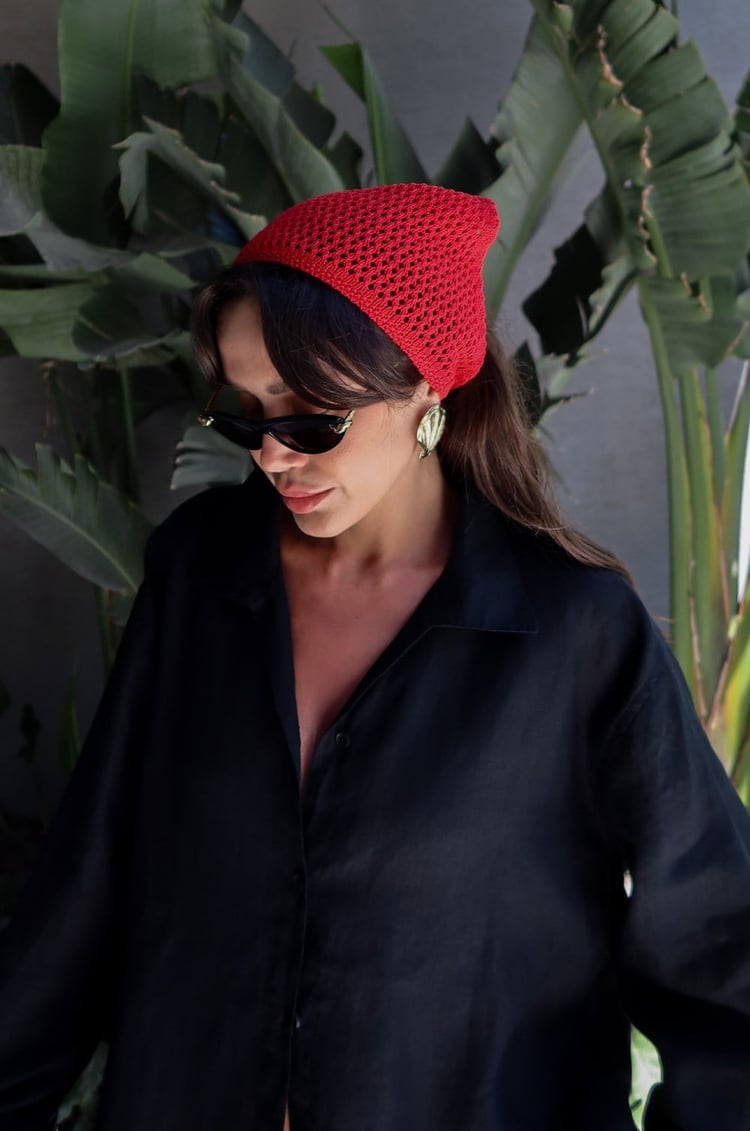 Kırmızı Örgü Bandana