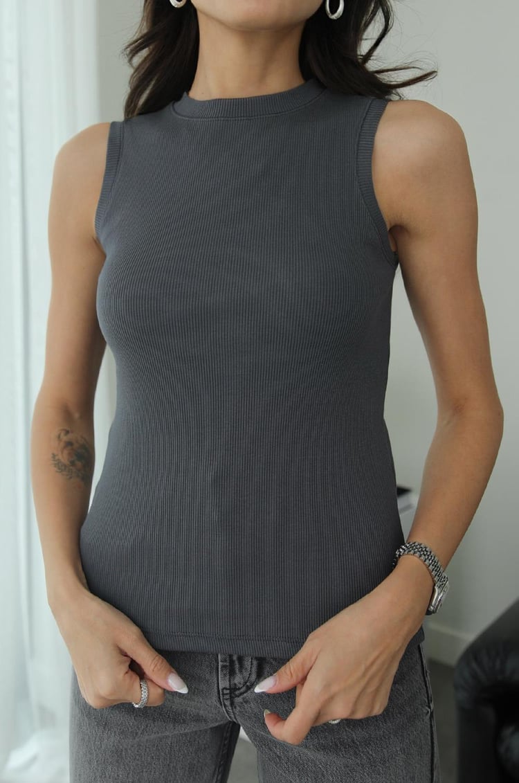 Koyu Gri Halter Yaka Fitilli Atlet