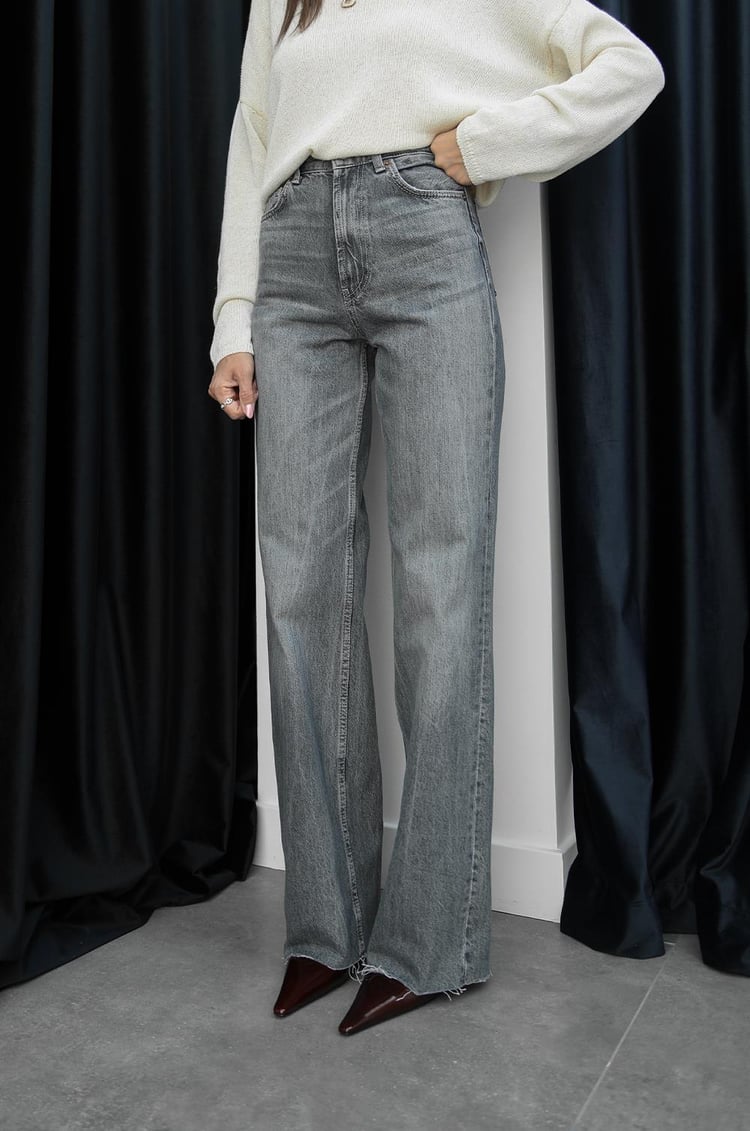 Koyu Gri Yıkamalı Straight Jean