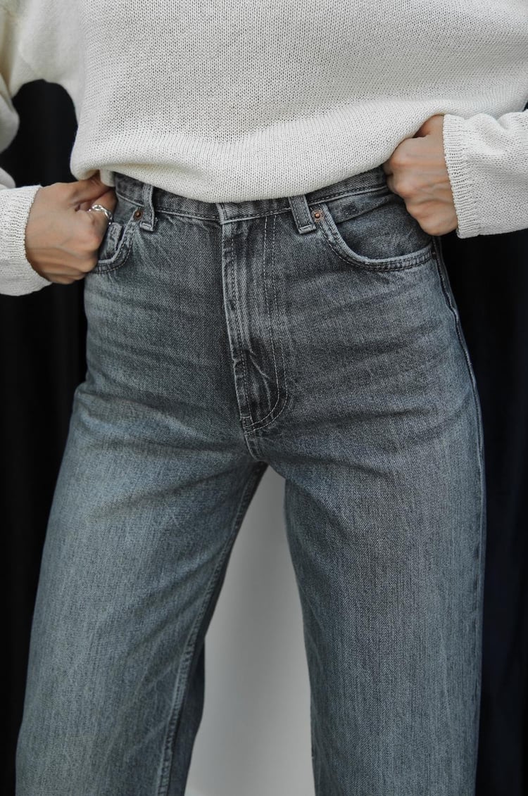 Koyu Gri Yıkamalı Straight Jean