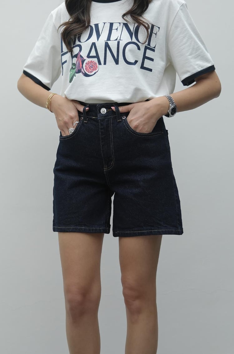 Koyu Lacivert Fit Denim Şort