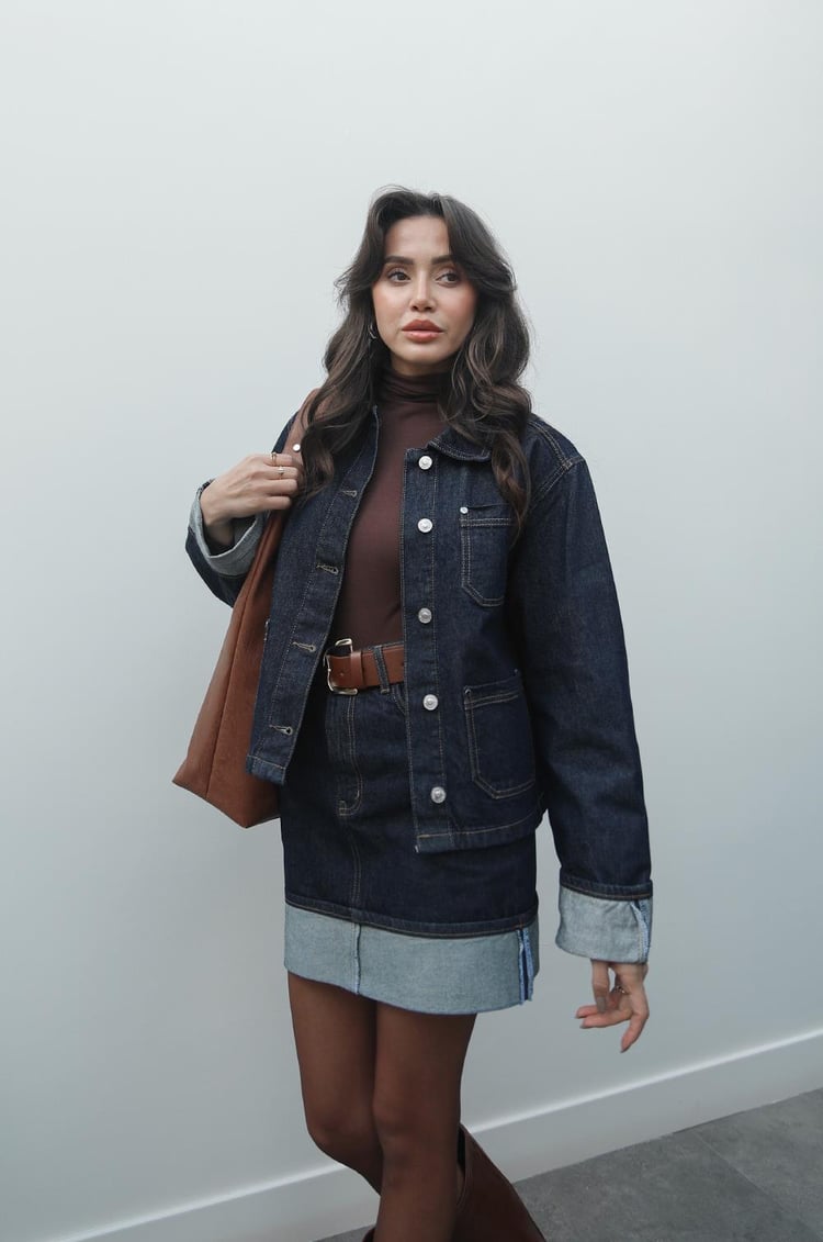 Koyu Lacivert Ters Dikiş Detaylı Denim Takım
