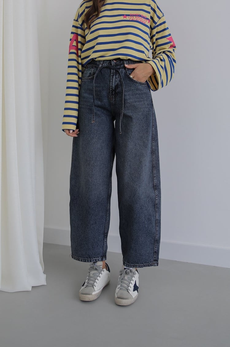 Koyu Mavi İp Kemerli Mom Jean