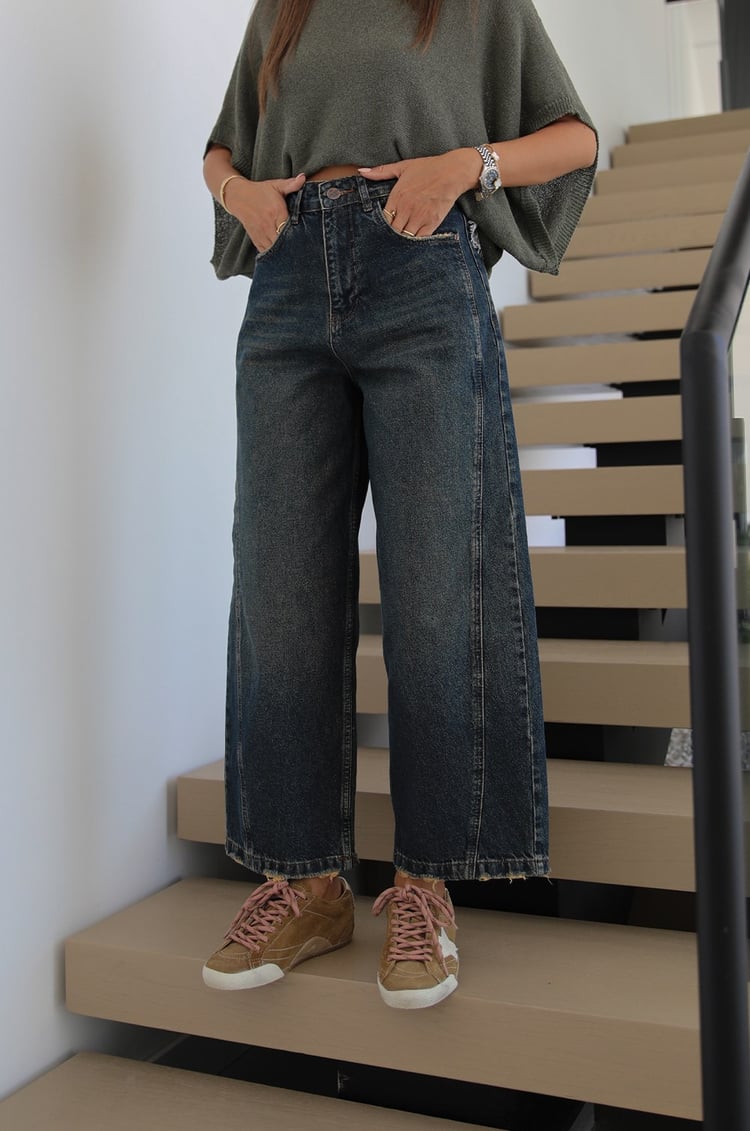 Koyu Mavi Yanı Çift Dikişli Mom Jean