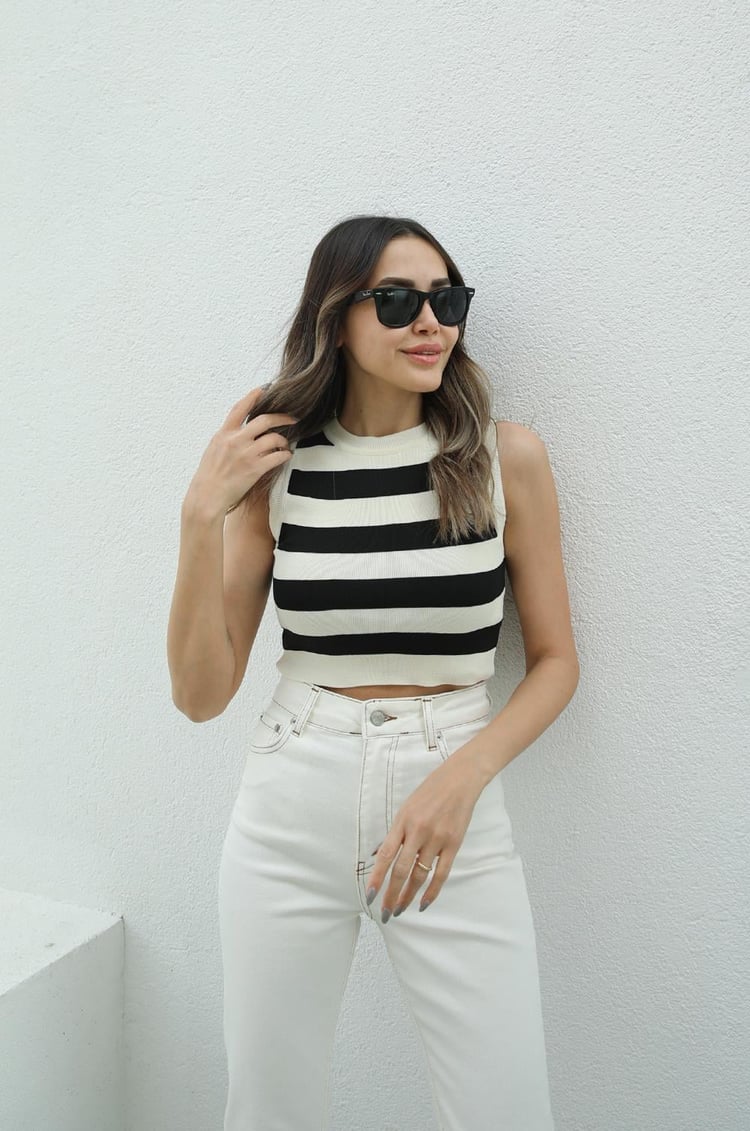 Krem Lacivert Büyük Çizgili Crop Top