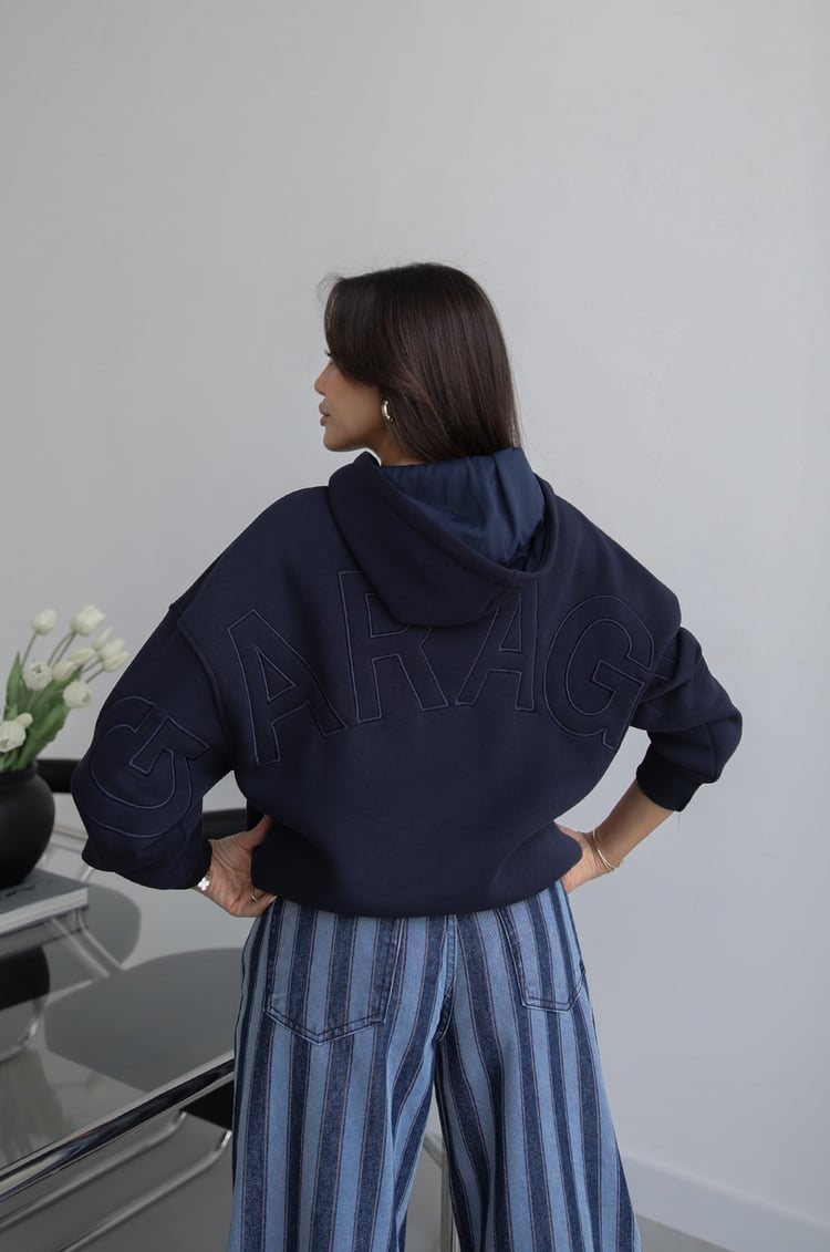 Lacivert Askası Garage Yazılı Sweatshirt