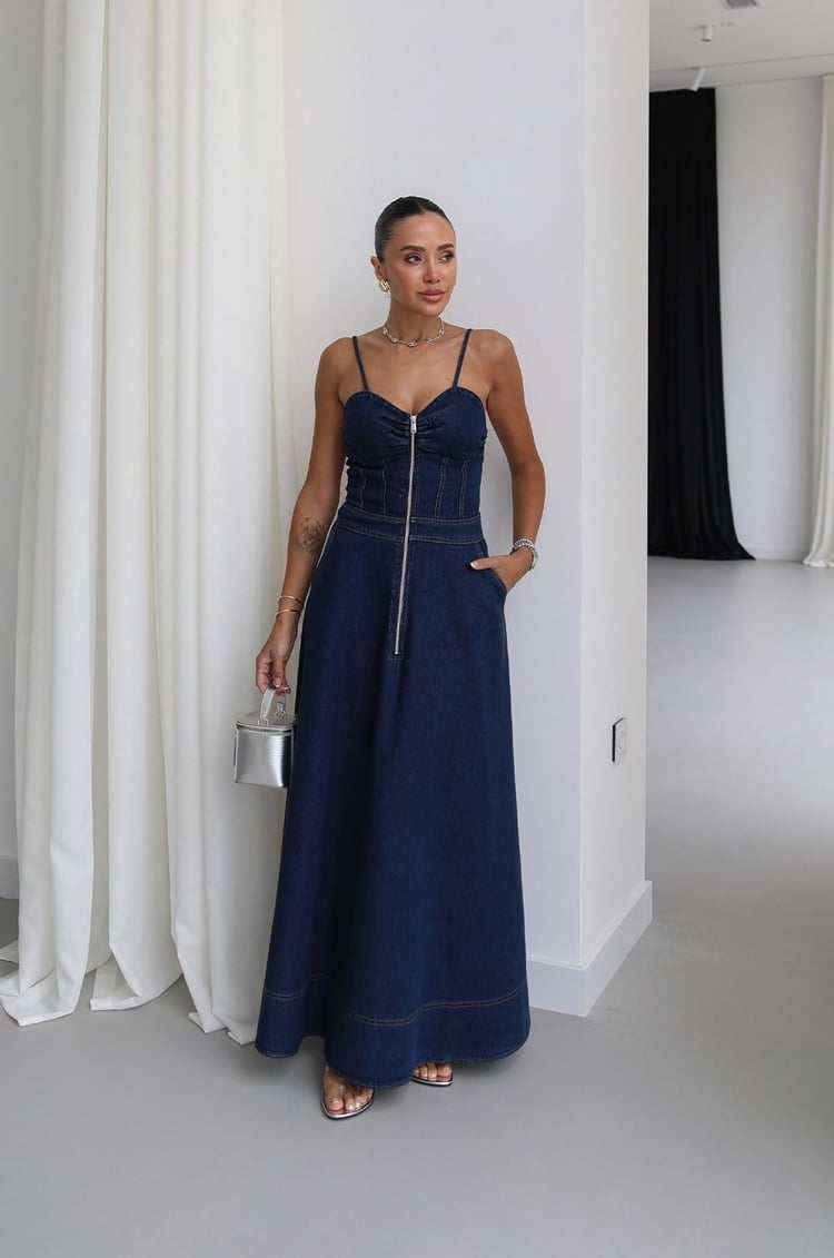 Lacivert Askılı Önü Fermuarlı Denim Elbise