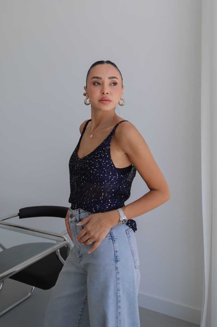 Lacivert Askılı Pullu Triko Bluz
