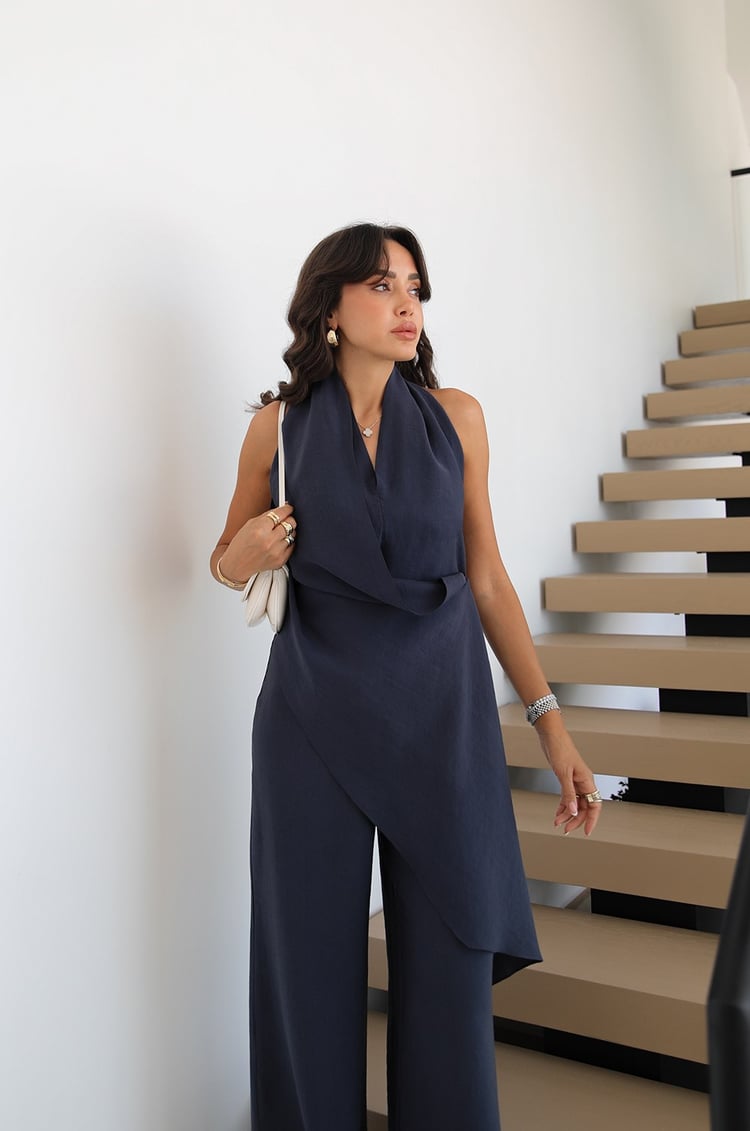 Lacivert Halter Yaka Şal Detaylı Tulum