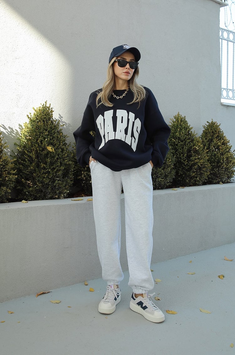 Lacivert Paris Baskılı Sweatshirt