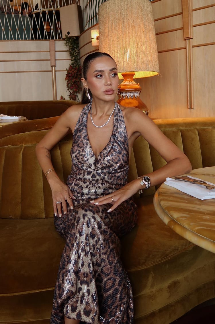 Leopar Desenli Payetli Boyundan Bağlamalı Elbise