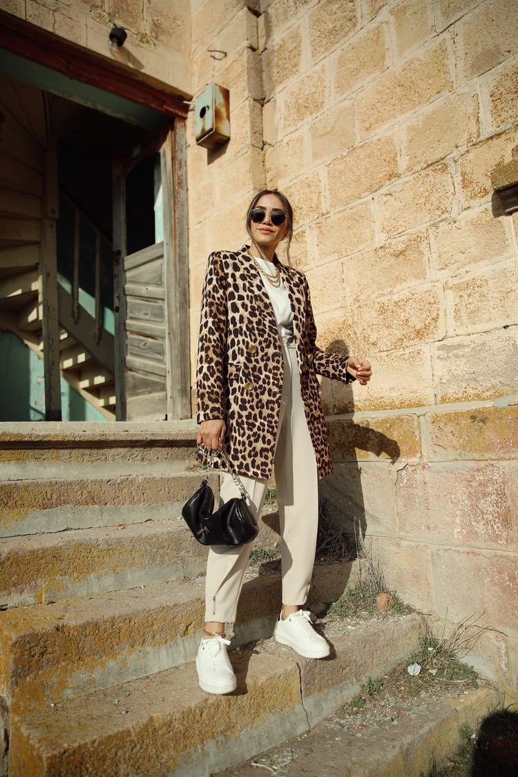 Leopar Desenli Uzun Blazer Ceket