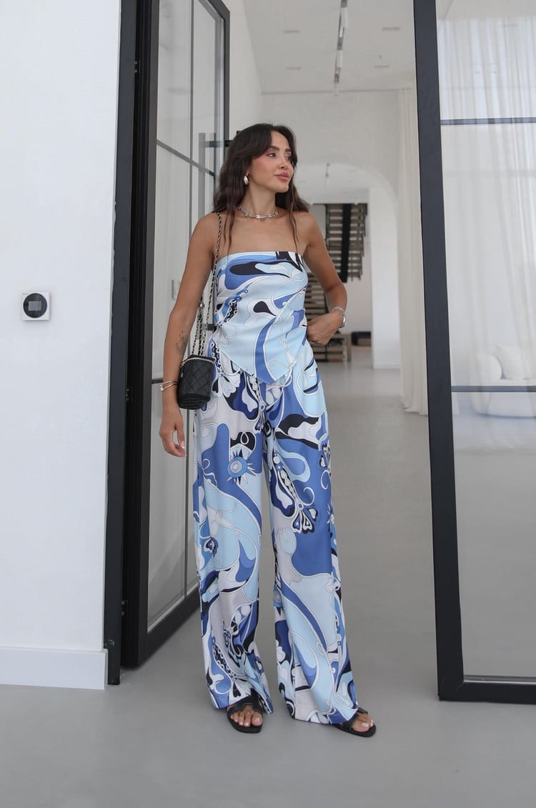 Mavi Abstract Desenli Straplez Bluz Pantolon Takım