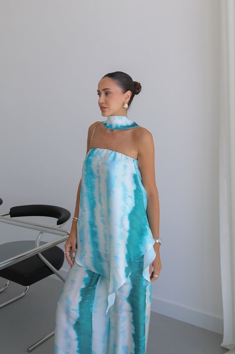 Bej Batik Desen Straplez Bluz Pantolon Takım