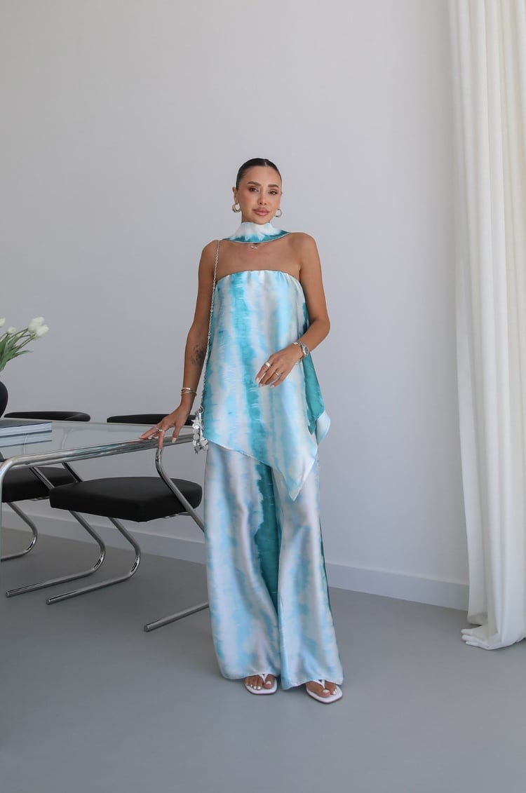 Bej Batik Desen Straplez Bluz Pantolon Takım